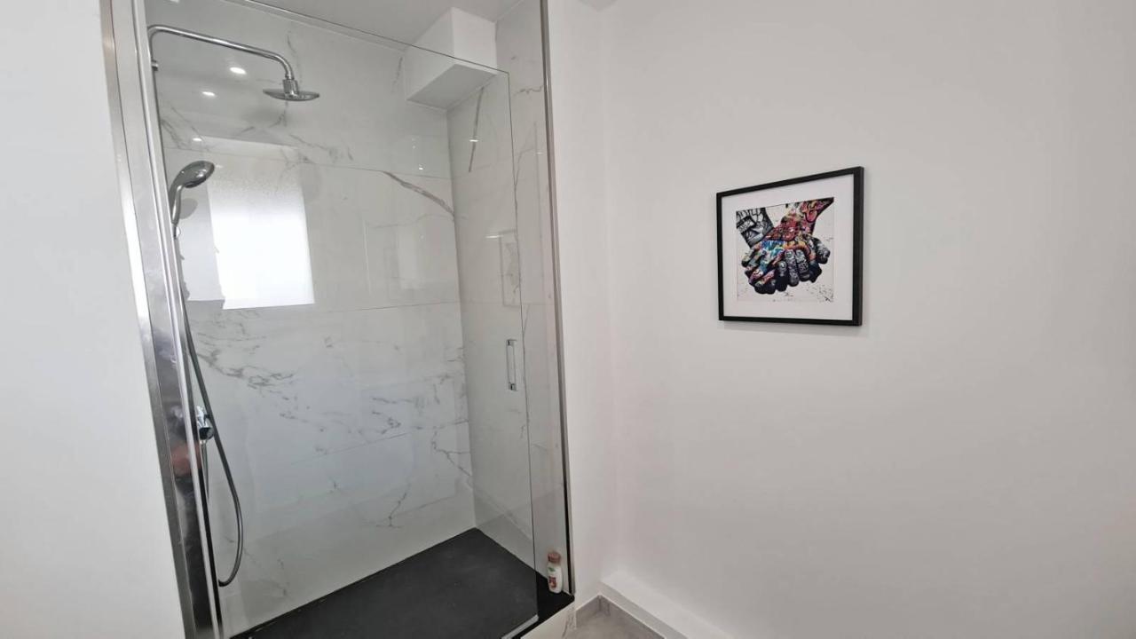 Maxbnb - T2 Balcon 50M2 - Climatise - Ouest - Τουλόν Εξωτερικό φωτογραφία